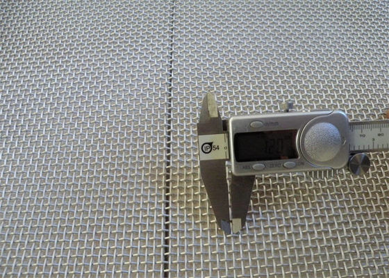 kwaliteit  Stainless Steel Crimped Wire Mesh Galvanized Decoration Wire Mesh fabriek