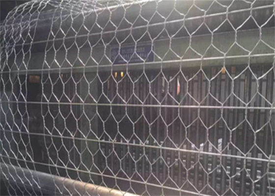 2.7mm Warm gedompeld gegalvaniseerd zeshoekig zeshoekig gabion gaas